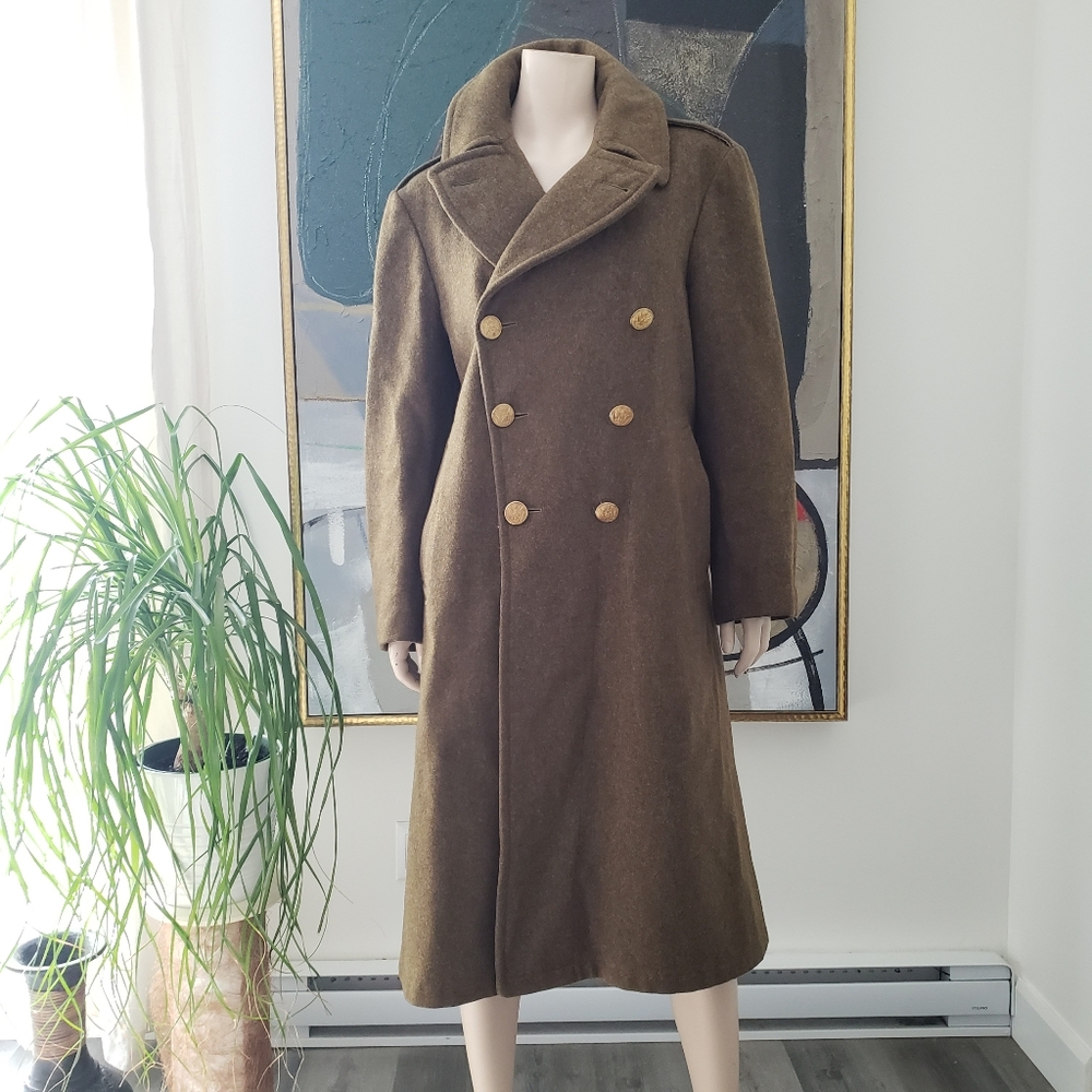 Vintage | Heavy Double-Breasted Military Wool Coat